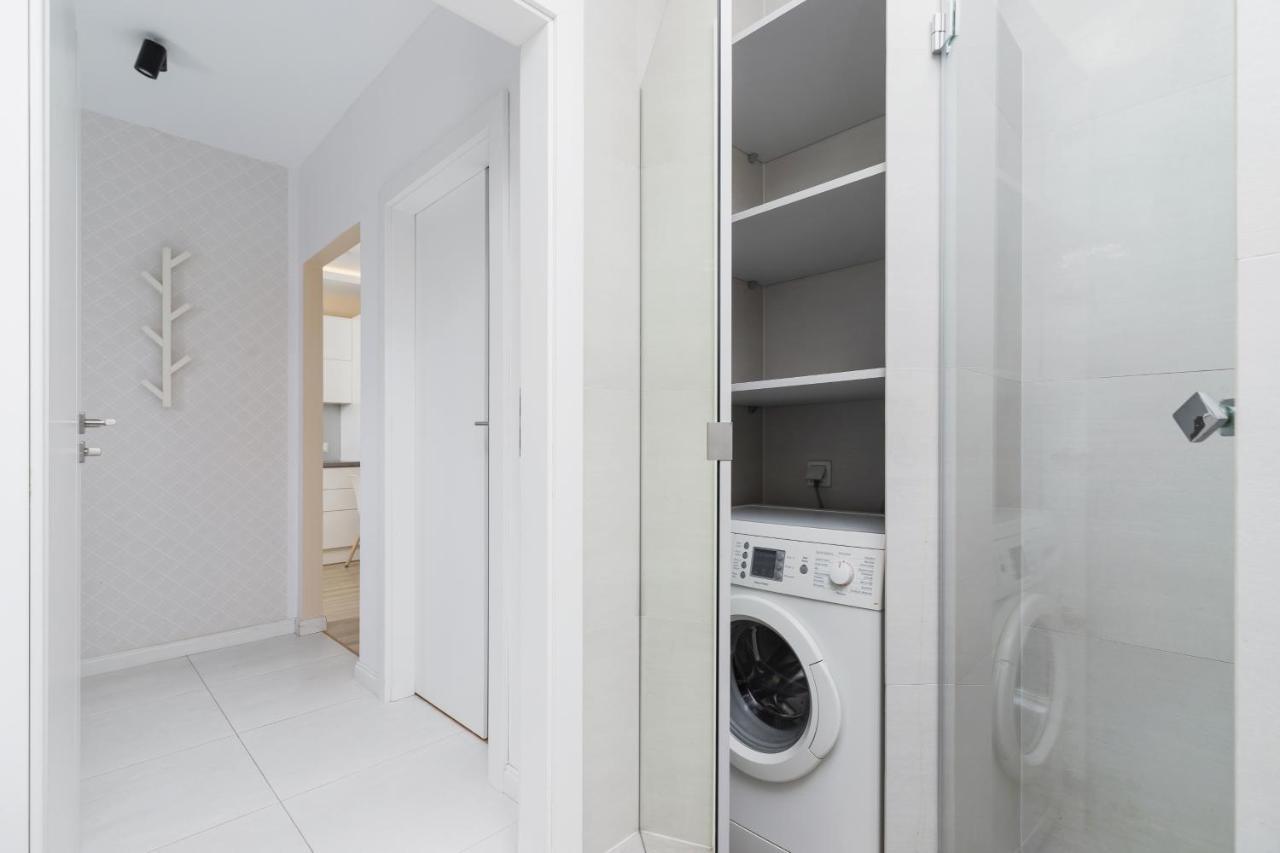 Apartment Romanowicza Cracow By Renters クラクフ エクステリア 写真